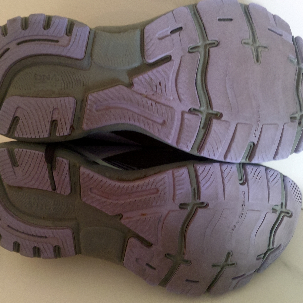 Women's Brooks Ghost 15 Black/Jacaranda/Salt Sz 8 - Picture 6 of 6